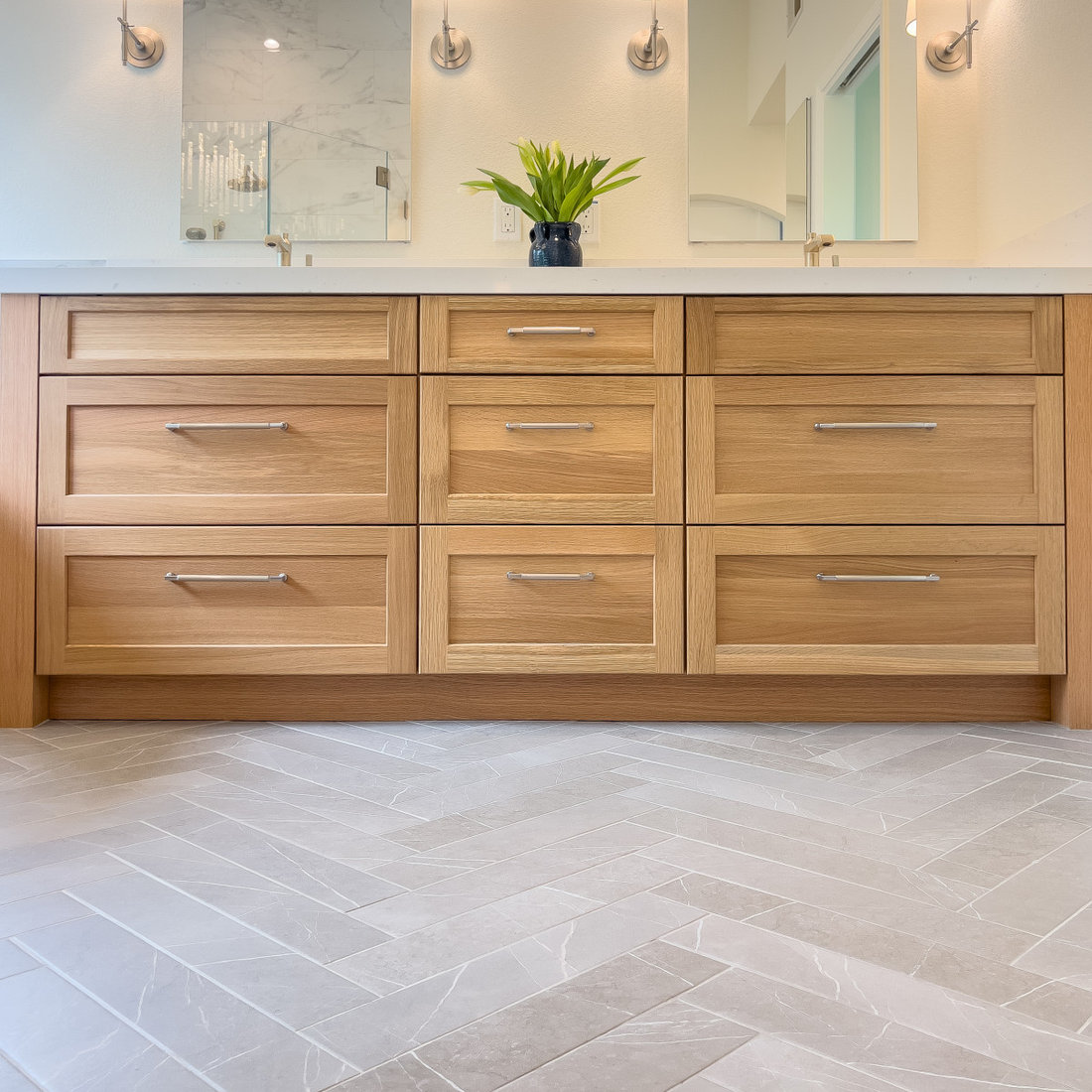 Oak & Marble