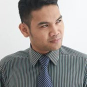Candra Nadeaks foto