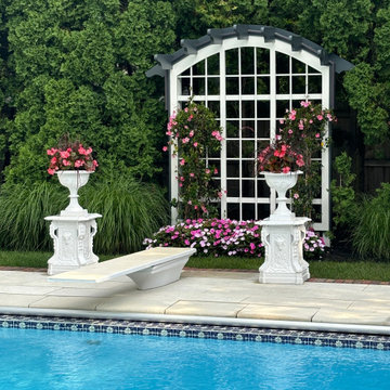 Pergolas, Arbors, Trellises