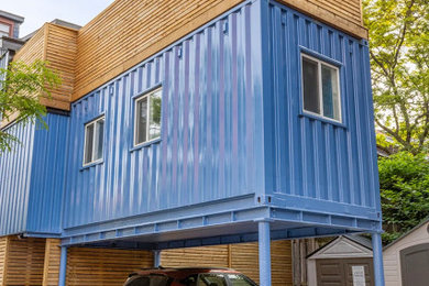 Example of a garage design in Toronto