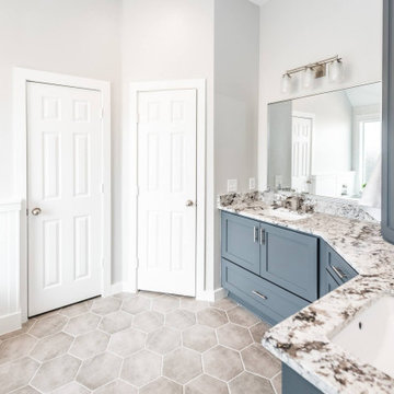Bright & Airy Master Bathroom