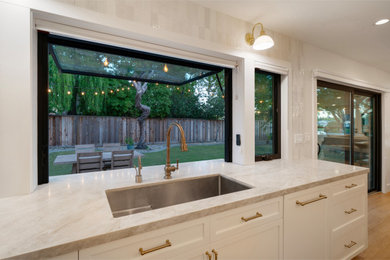 Elegant home design photo in San Francisco