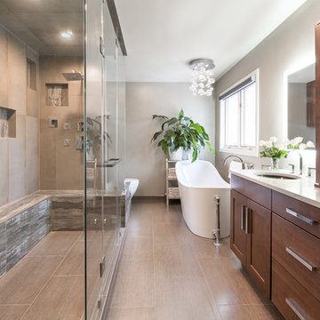 Modern Bathroom