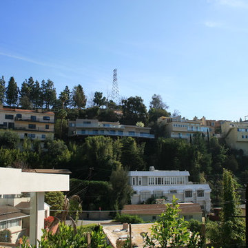 Hollywood Hills Composite deck/balcony.