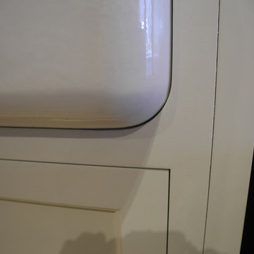 White lacquer Kitchen Re-paint