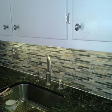 Bliss Glass Kitchen Backsplash