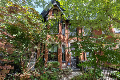 Spectacular restored/renovated Victorian in Cabbagetown!