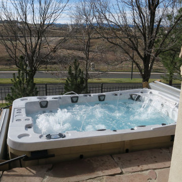 8 to 10 Person Hot Tub