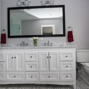 2nd Bathroom: Massive White Vanity (close look)