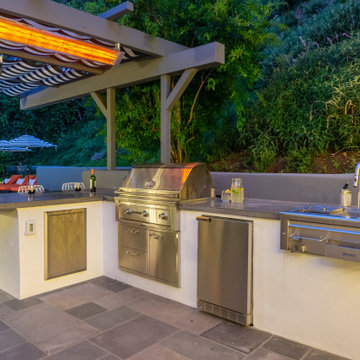 Mandeville Canyon Modern Oasis