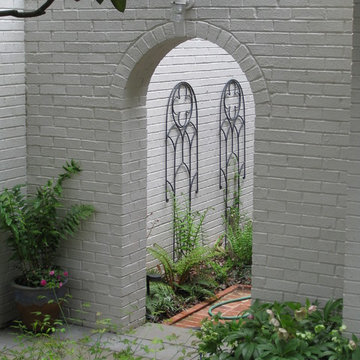 Virginia Entry Garden