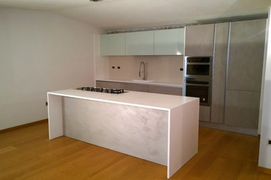 Photo of a modern kitchen in Cagliari.