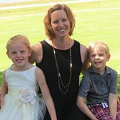 Hallie Mills's photo