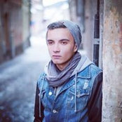 Paul Dani's photo