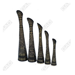 SLEEK LAVISH FLOWER VASES - Home Accessories & Decor