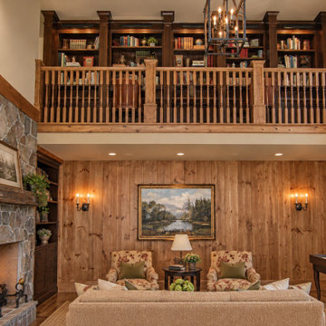 A Redmond, WA - Authentic Colonial Estate