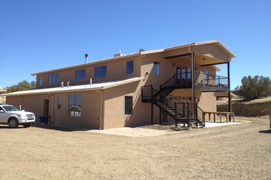 Example of a classic home design design in Albuquerque