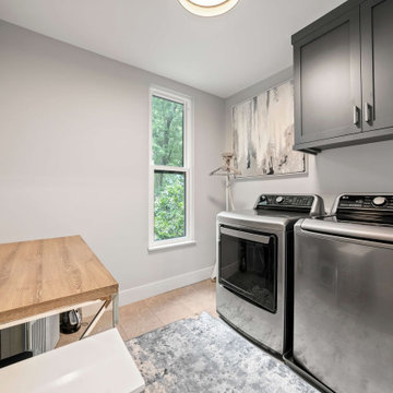 Contemporary Home Remodel in Reston