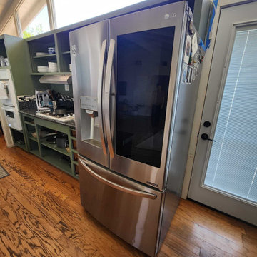 Kim Kitchen Retrofit and New Custom Island