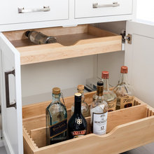 Bar/Beverage Area