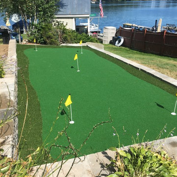 Outdoor Putting Greens