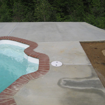 Regular concrete pool deck 0035