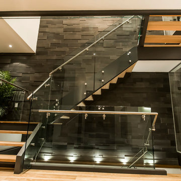 24 Burnaby Blvd
