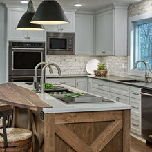 cabinets w whitewash brick