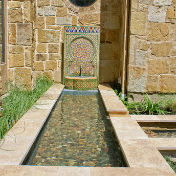 Carlton Woods Entry Courtyard
