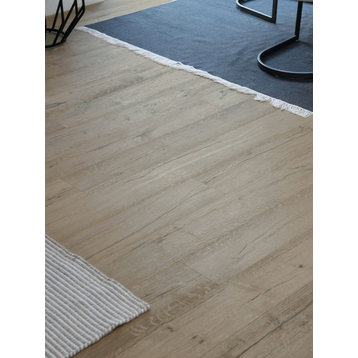 Vintage White 7-1/2″ Wide - White Oak Engineered Hardwood Flooring