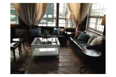 Elegant living room photo in Seattle