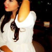Zayneb Jarrays foto