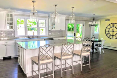Kitchen - large contemporary dark wood floor and brown floor kitchen idea in New York with an undermount sink, quartzite countertops, gray backsplash, ceramic backsplash, an island and multicolored countertops