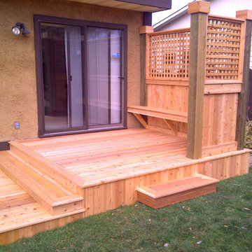 Custom Cedar Deck with Privacy Screen and Built-in Bench