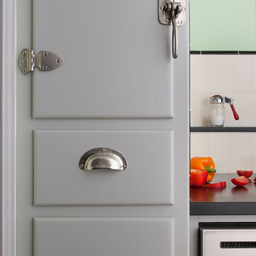 A "New" 1920's Kitchen
