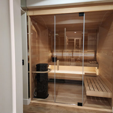 Luxury Built-in Traditional Sauna