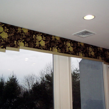 Custom Valance with Banding