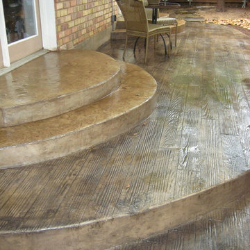 Wood Patterned Stamped Concrete Patio