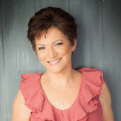 Helen Hooper's photo