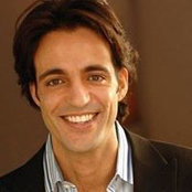 Scott Khouris foto