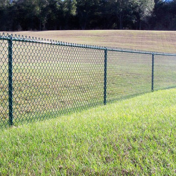 Pretty Chain Link Fence - Photos & Ideas | Houzz