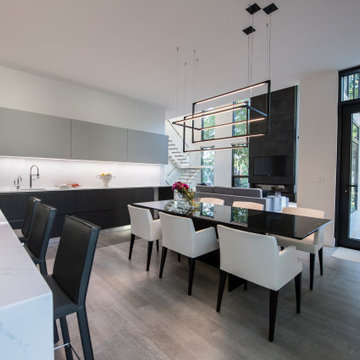 The Lakebreeze // 104 Burnet Street, Oakville