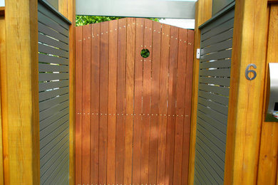 This is an example of a contemporary entryway in Gold Coast - Tweed.