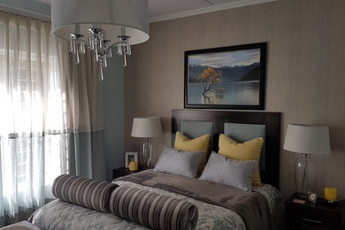 This is an example of a modern bedroom in Berkshire.