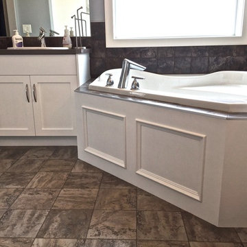 Kitchen Cabinet Refinish and Glazing