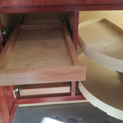 Cabinet Accessories - Kitchen Drawer Organizers