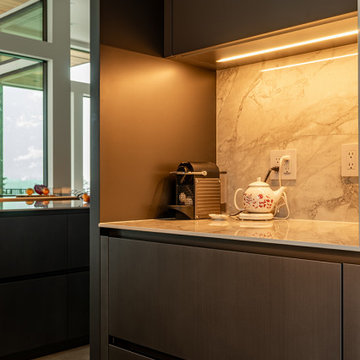CLYDE HILL KITCHEN