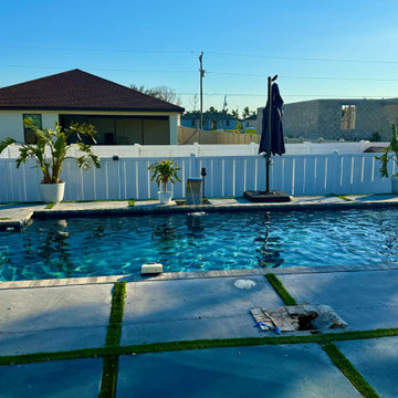 White vinyl fence