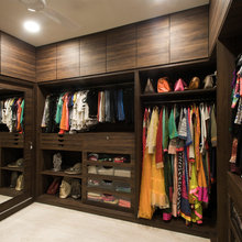 Walk in wardrobe