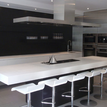 Kitchen, Black and White, Modern Kitchen, Stainless Steel Hood, Double Ovens